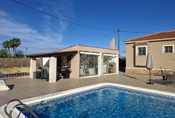 Reventa - Villa - Catral