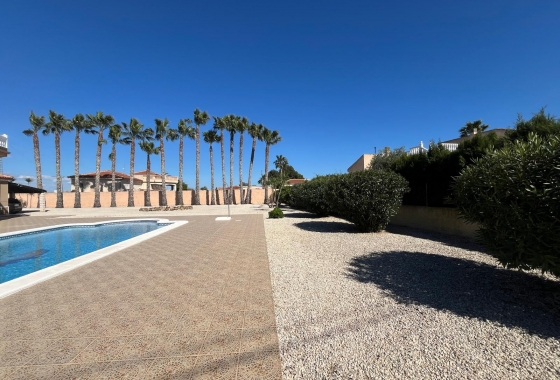 Reventa - Villa - Catral