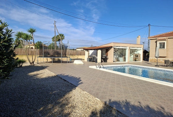 Reventa - Villa - Catral