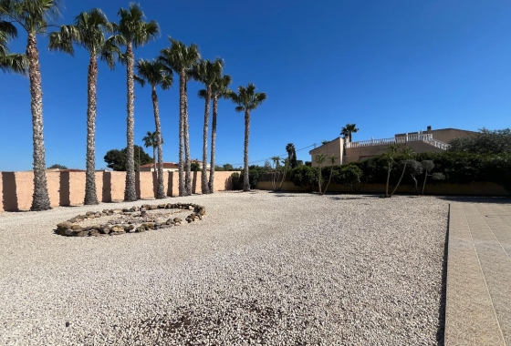 Reventa - Villa - Catral