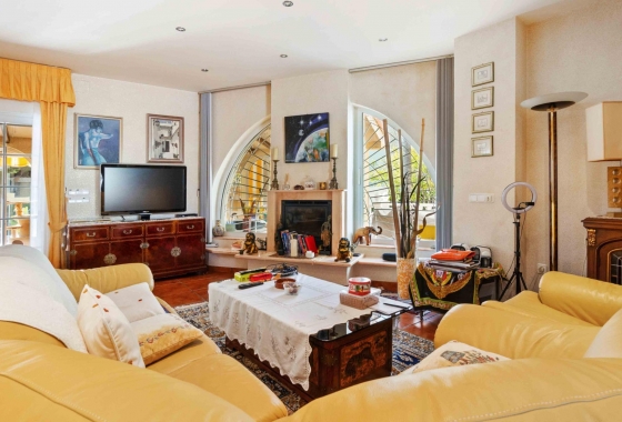 Resale - Villa - Orihuela Costa - MUY CERCA DE LA PLAYA