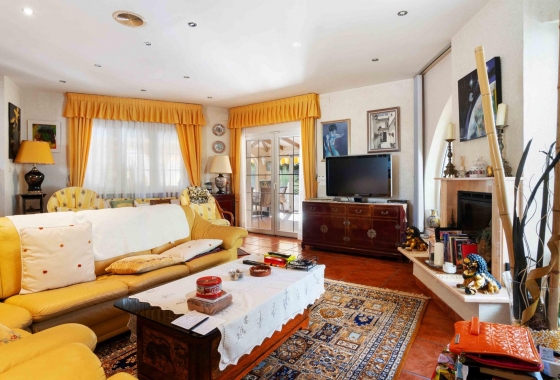 Resale - Villa - Orihuela Costa - MUY CERCA DE LA PLAYA