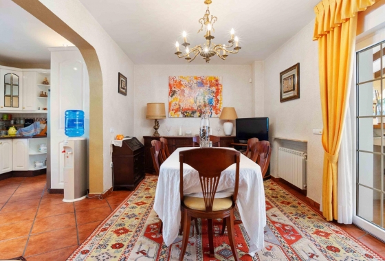 Resale - Villa - Orihuela Costa - MUY CERCA DE LA PLAYA