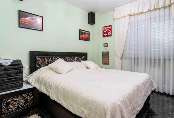 Resale - Villa - Orihuela Costa - MUY CERCA DE LA PLAYA