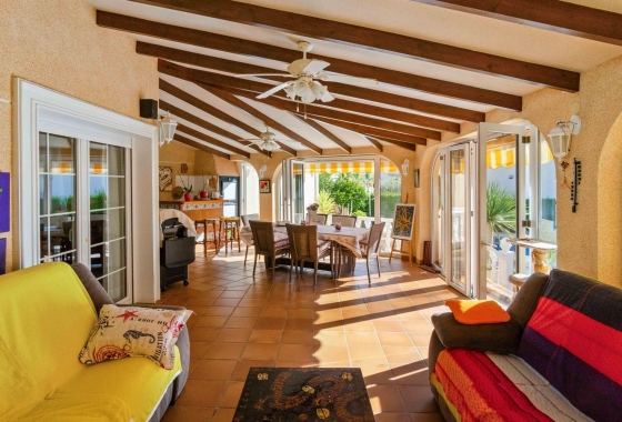 Resale - Villa - Orihuela Costa - MUY CERCA DE LA PLAYA