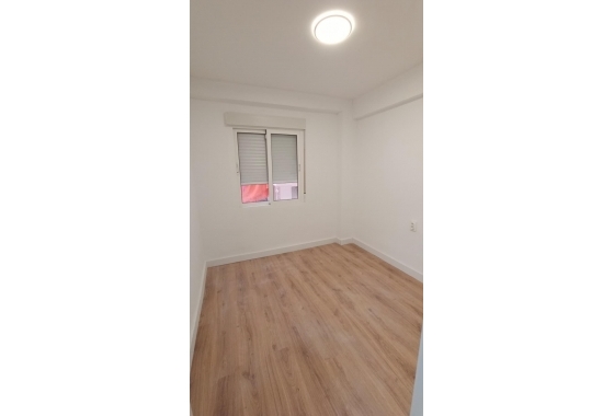 Reventa - Apartment - Torrevieja - Centro
