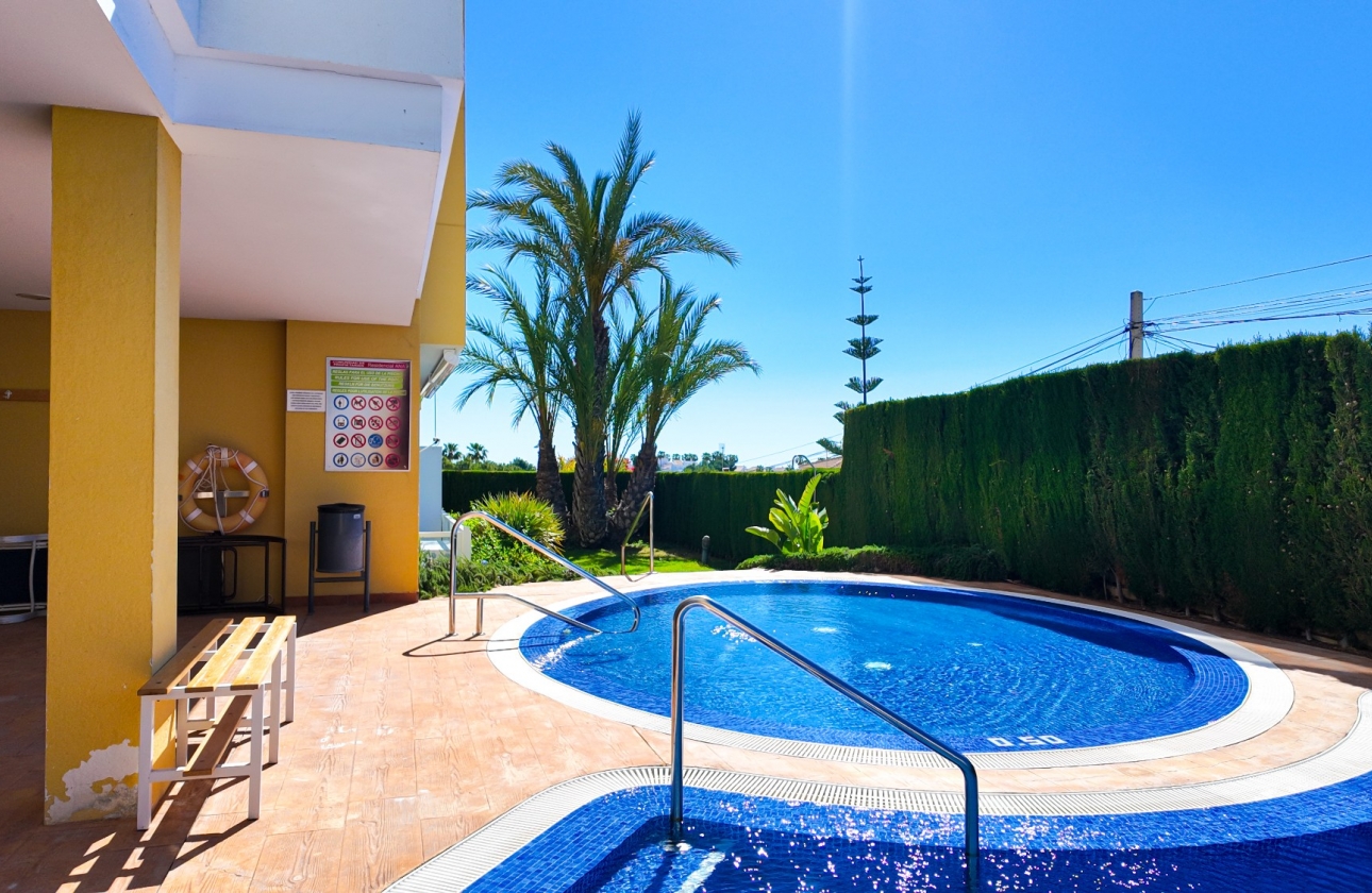 Rynek wtórny - Apartament - Orihuela Costa - Villamartín