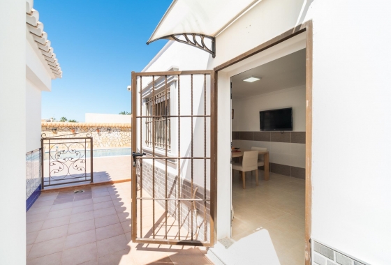 Rynek wtórny - Villa - Torrevieja - Torreta Florida
