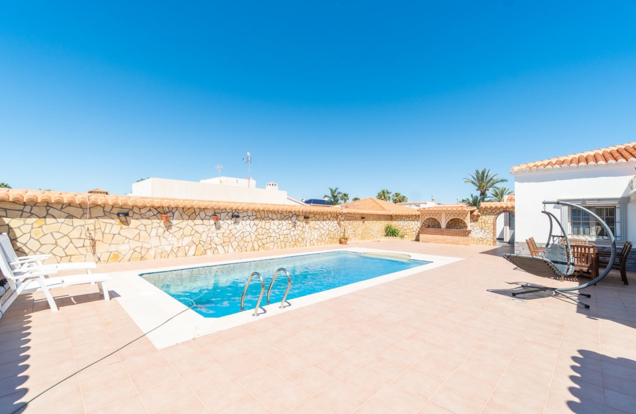 Rynek wtórny - Villa - Torrevieja - Torreta Florida