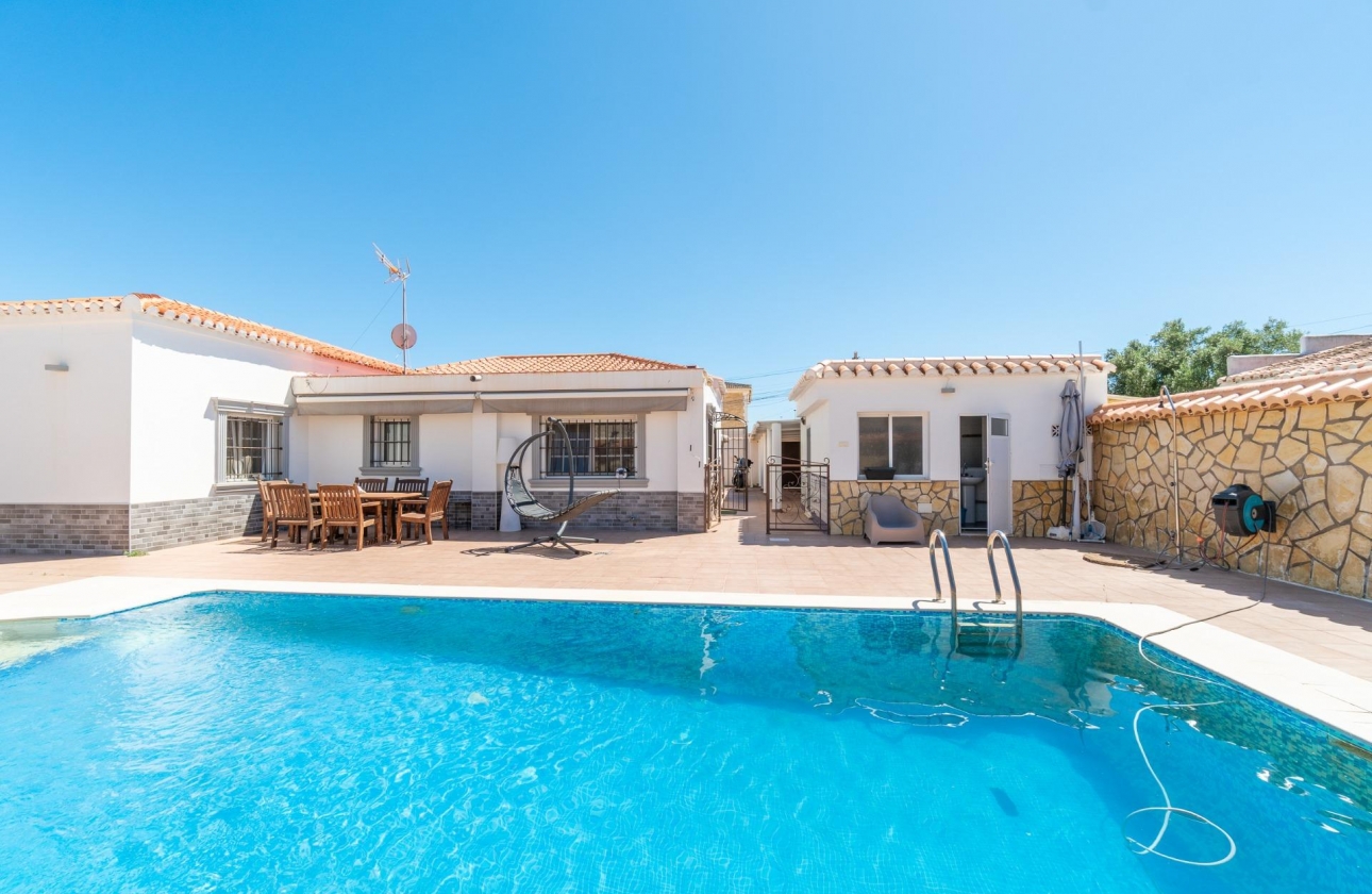 Rynek wtórny - Villa - Torrevieja - Torreta Florida