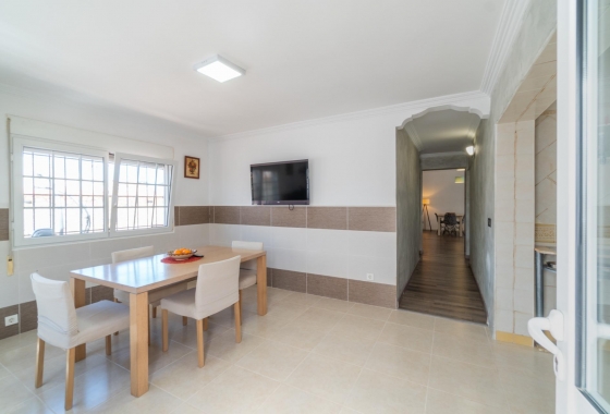 Rynek wtórny - Villa - Torrevieja - Torreta Florida