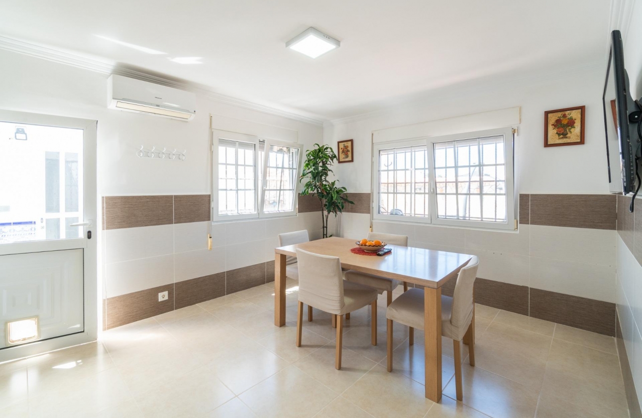 Rynek wtórny - Villa - Torrevieja - Torreta Florida