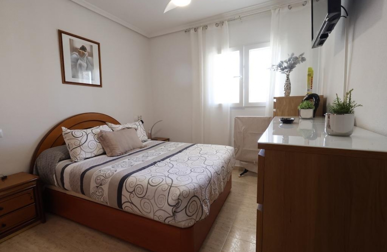 Rynek wtórny - Apartament - Torrevieja - La Mata