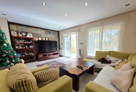Rynek wtórny - Villa - Orihuela Costa - Campoamor