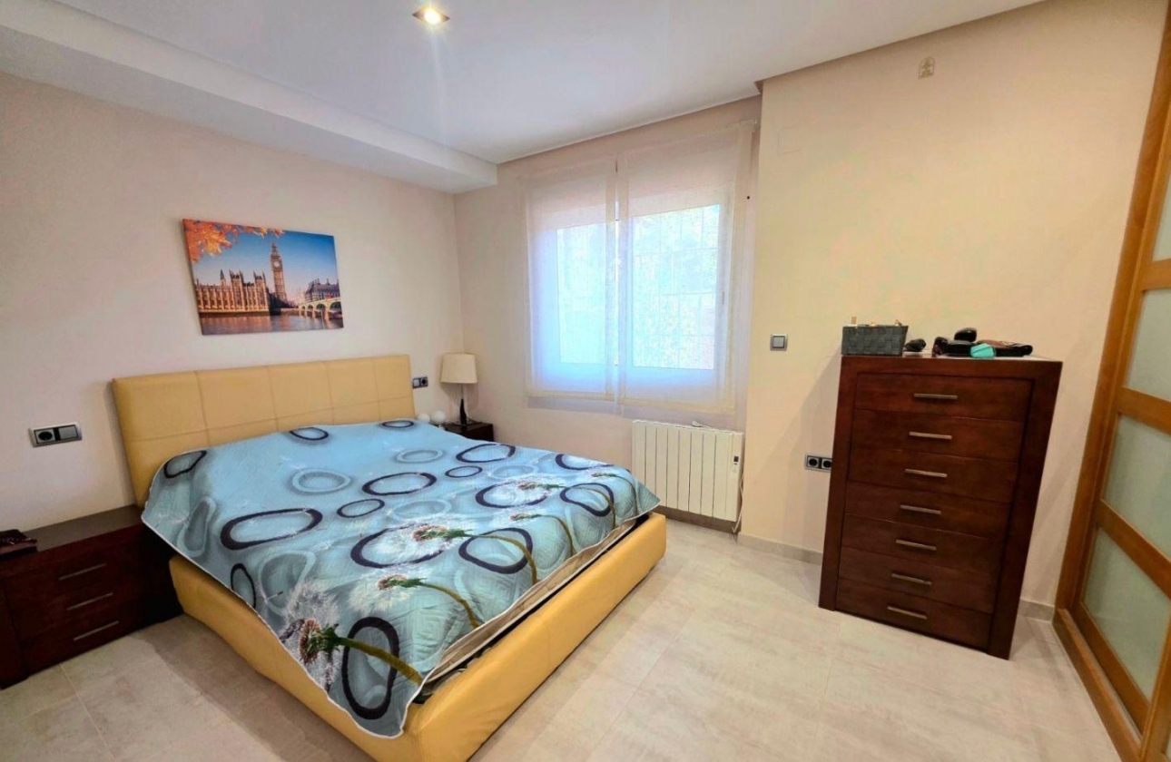 Rynek wtórny - Villa - Orihuela Costa - Campoamor