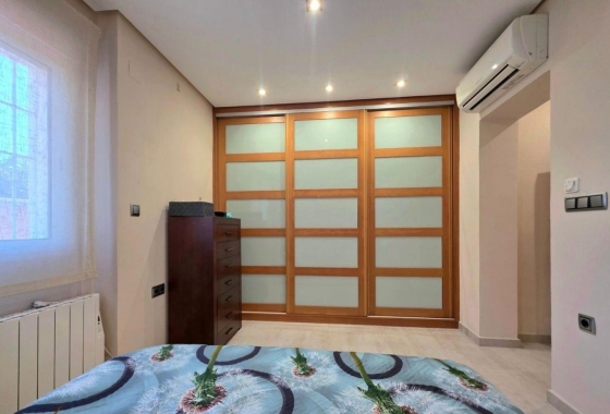 Rynek wtórny - Villa - Orihuela Costa - Campoamor