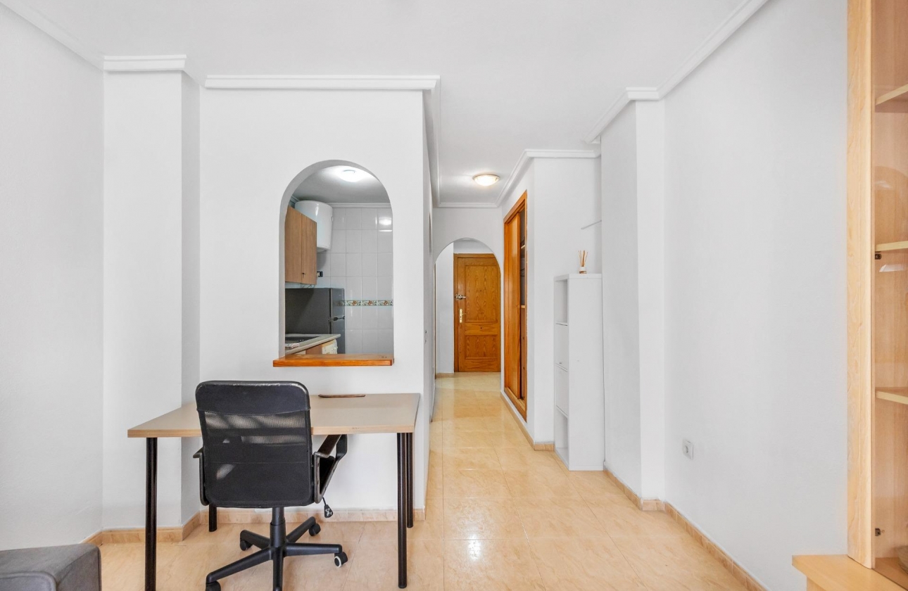 Rynek wtórny - Studio/Kawalerka - Torrevieja - Centro - Muelle Pesquero