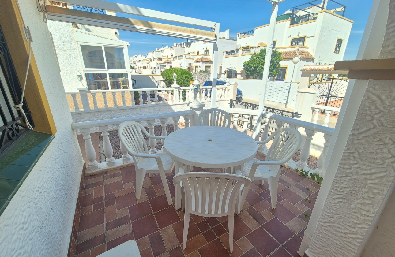 Resale - Semi-detached - Torrevieja - Los Altos