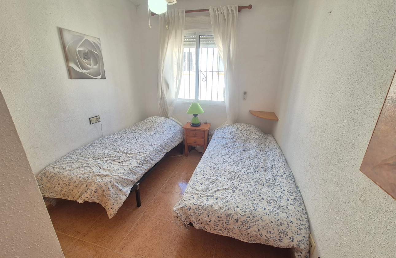 Resale - Semi-detached - Torrevieja - Los Altos