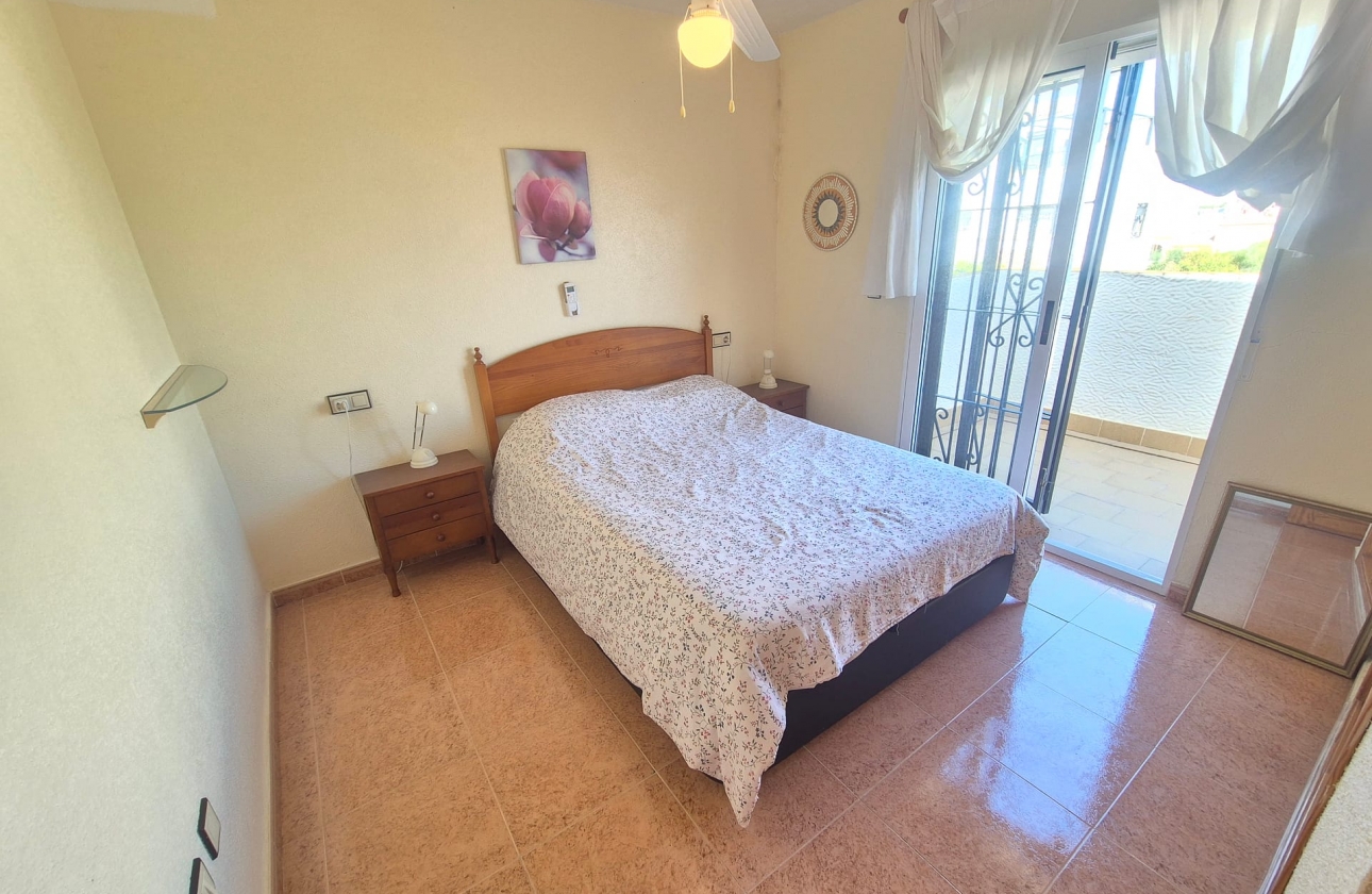 Resale - Semi-detached - Torrevieja - Los Altos