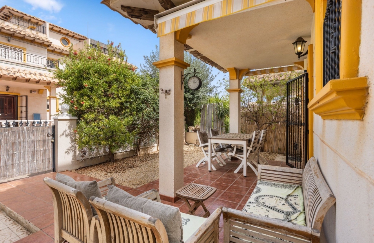 Rynek wtórny - Villa - Orihuela Costa - La Regia