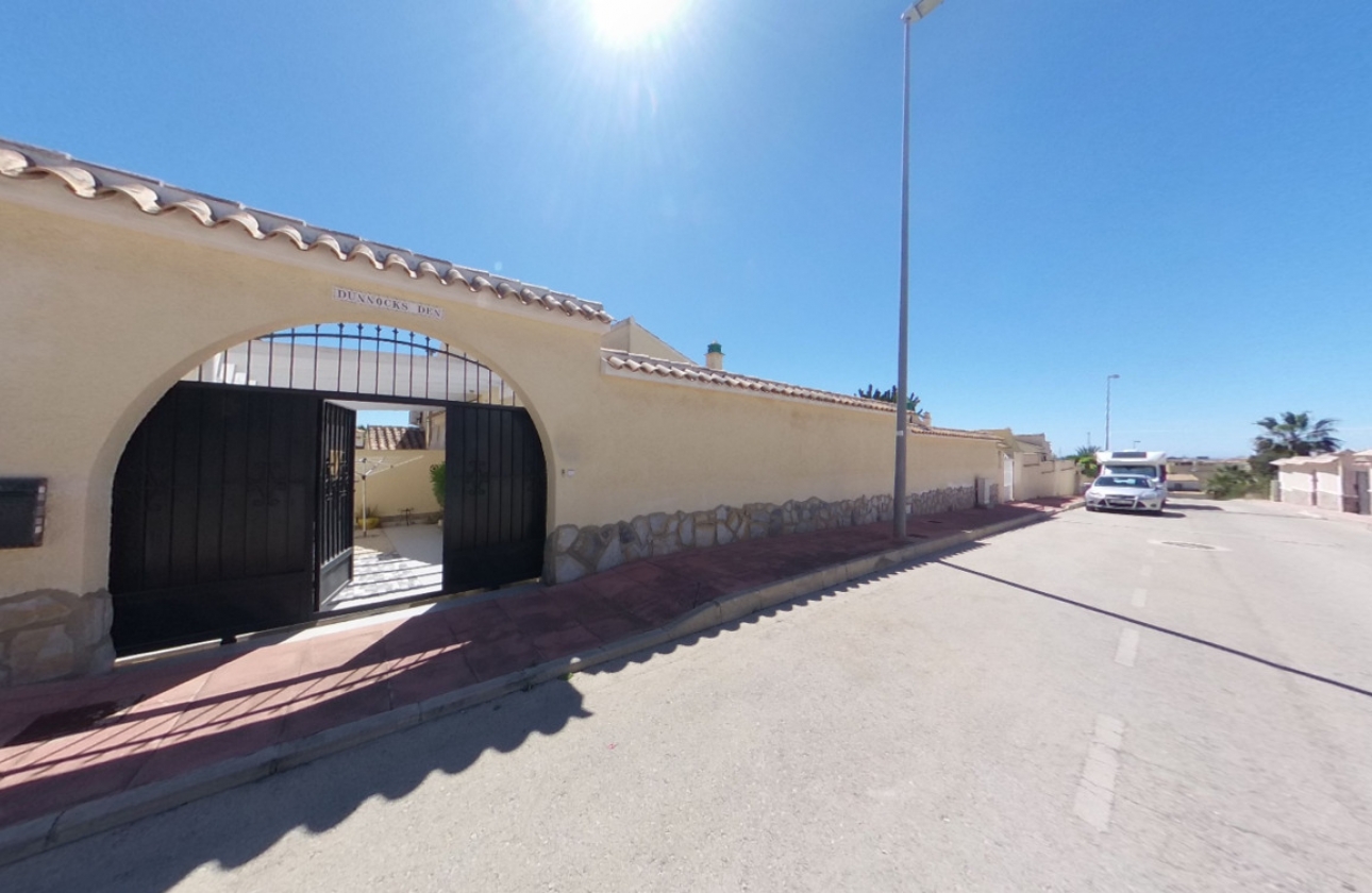 Rynek wtórny - Villa - Orihuela Costa - El Presidente