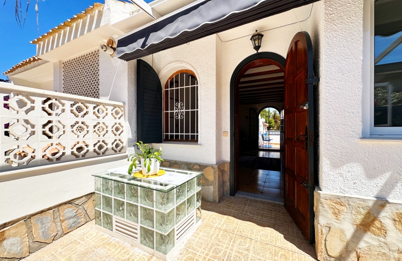 Rynek wtórny - Szeregowiec - Orihuela Costa - La Zenia
