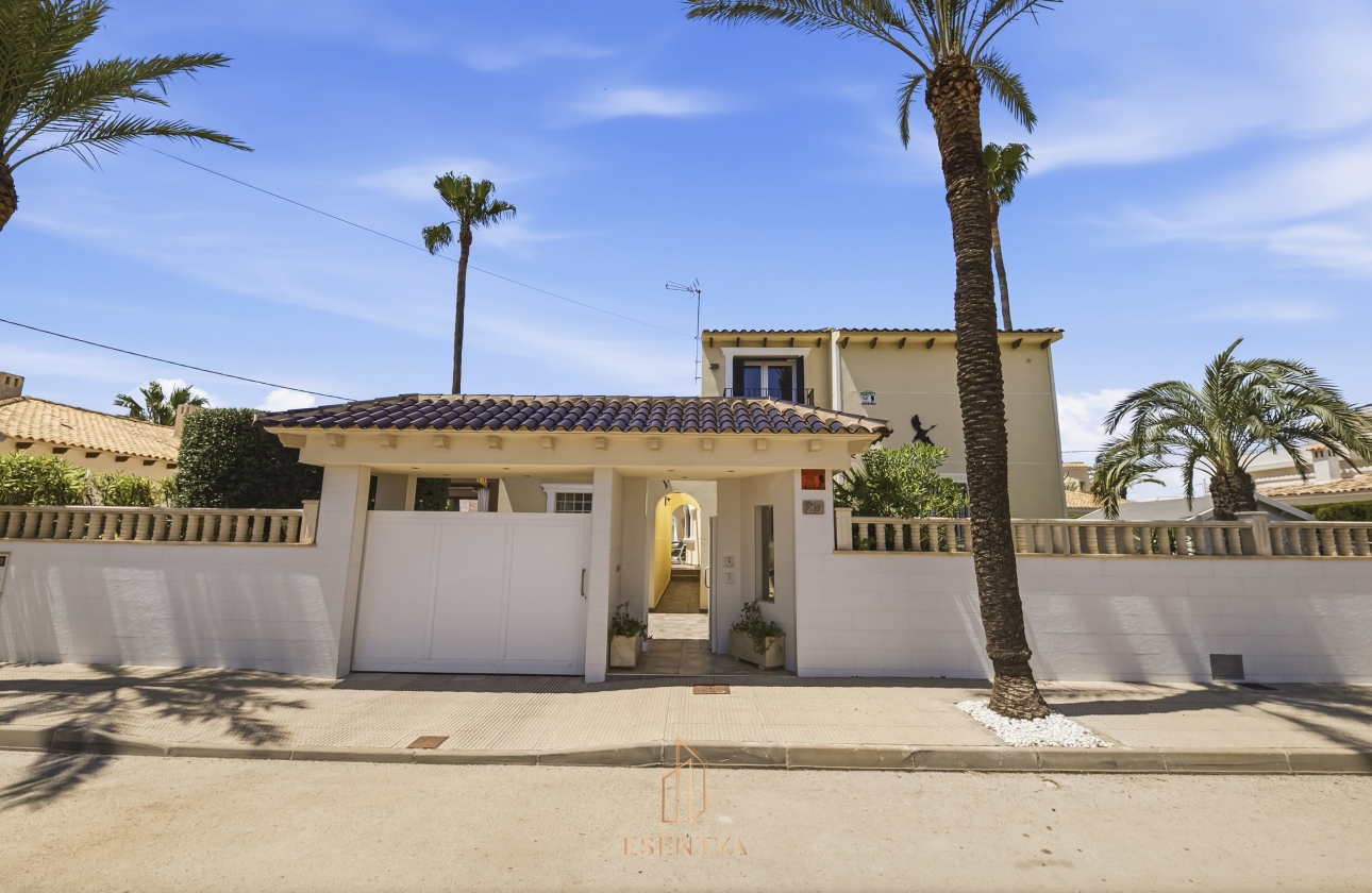 Rynek wtórny - Villa - Orihuela Costa - Cabo Roig