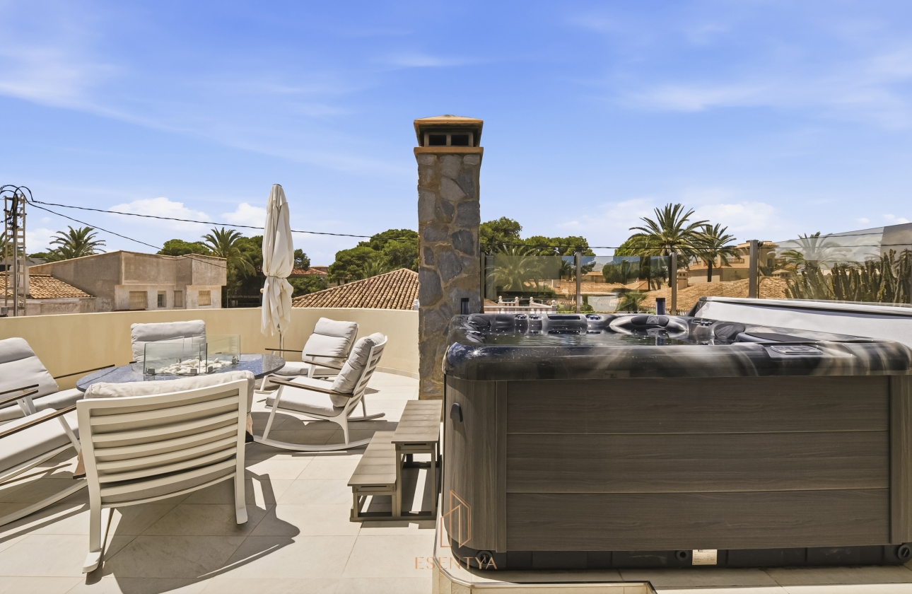 Rynek wtórny - Villa - Orihuela Costa - Cabo Roig