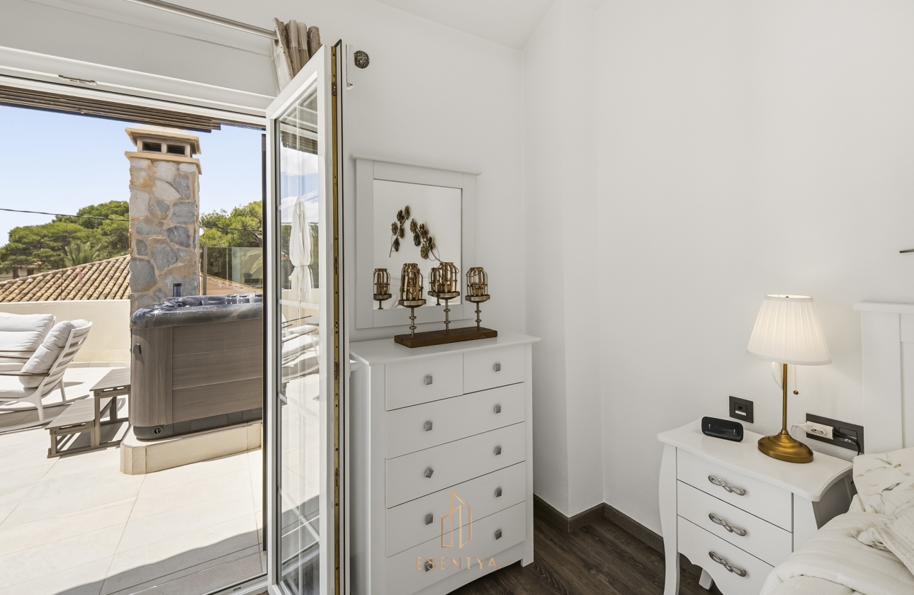 Rynek wtórny - Villa - Orihuela Costa - Cabo Roig
