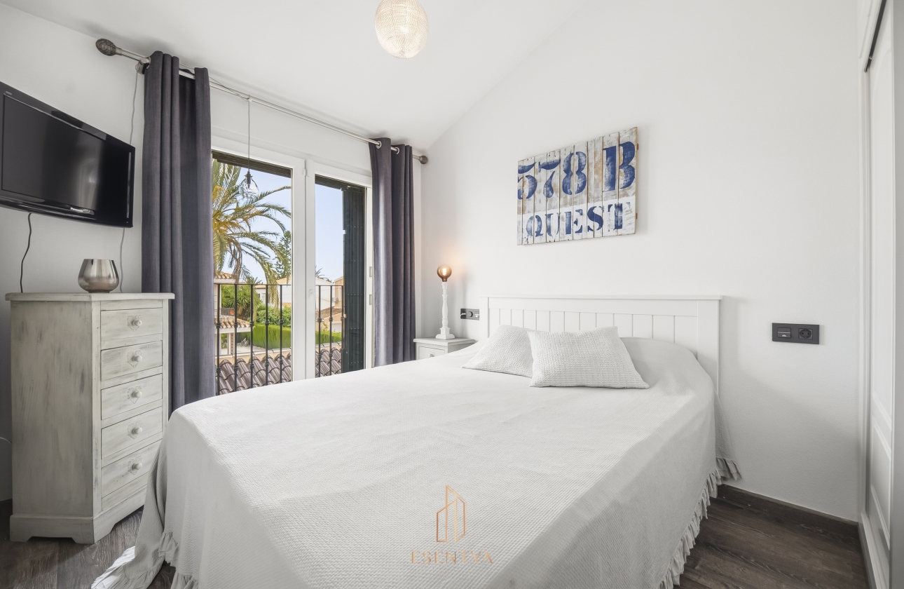 Rynek wtórny - Villa - Orihuela Costa - Cabo Roig
