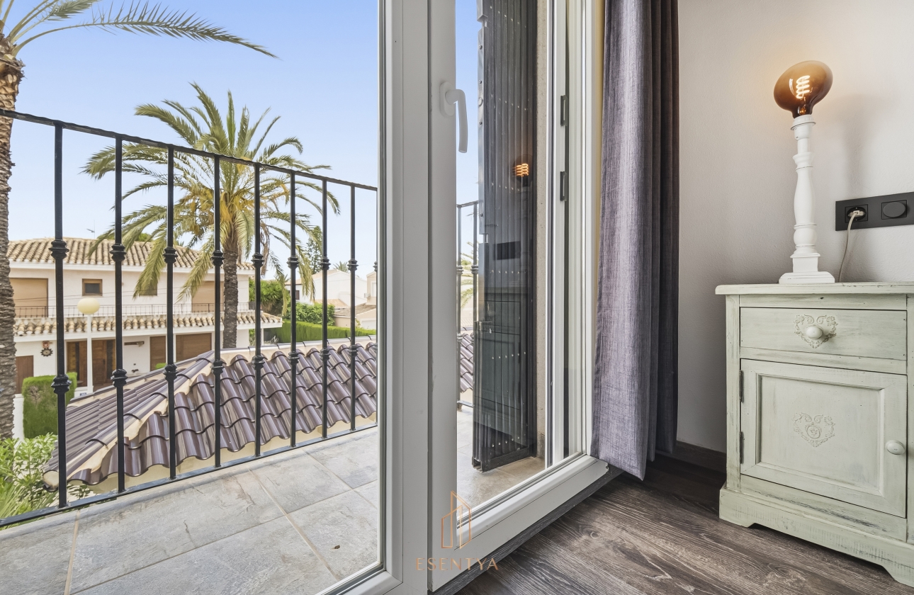 Rynek wtórny - Villa - Orihuela Costa - Cabo Roig