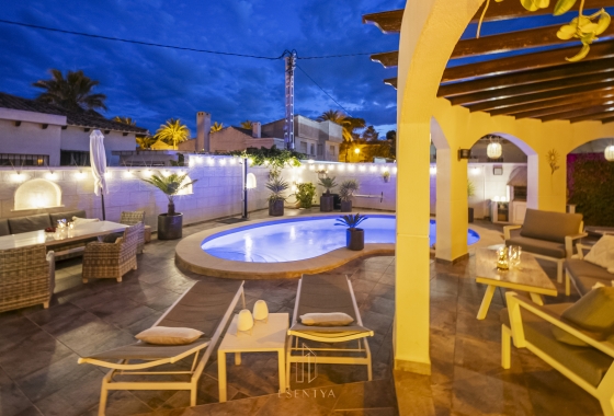 Rynek wtórny - Villa - Orihuela Costa - Cabo Roig
