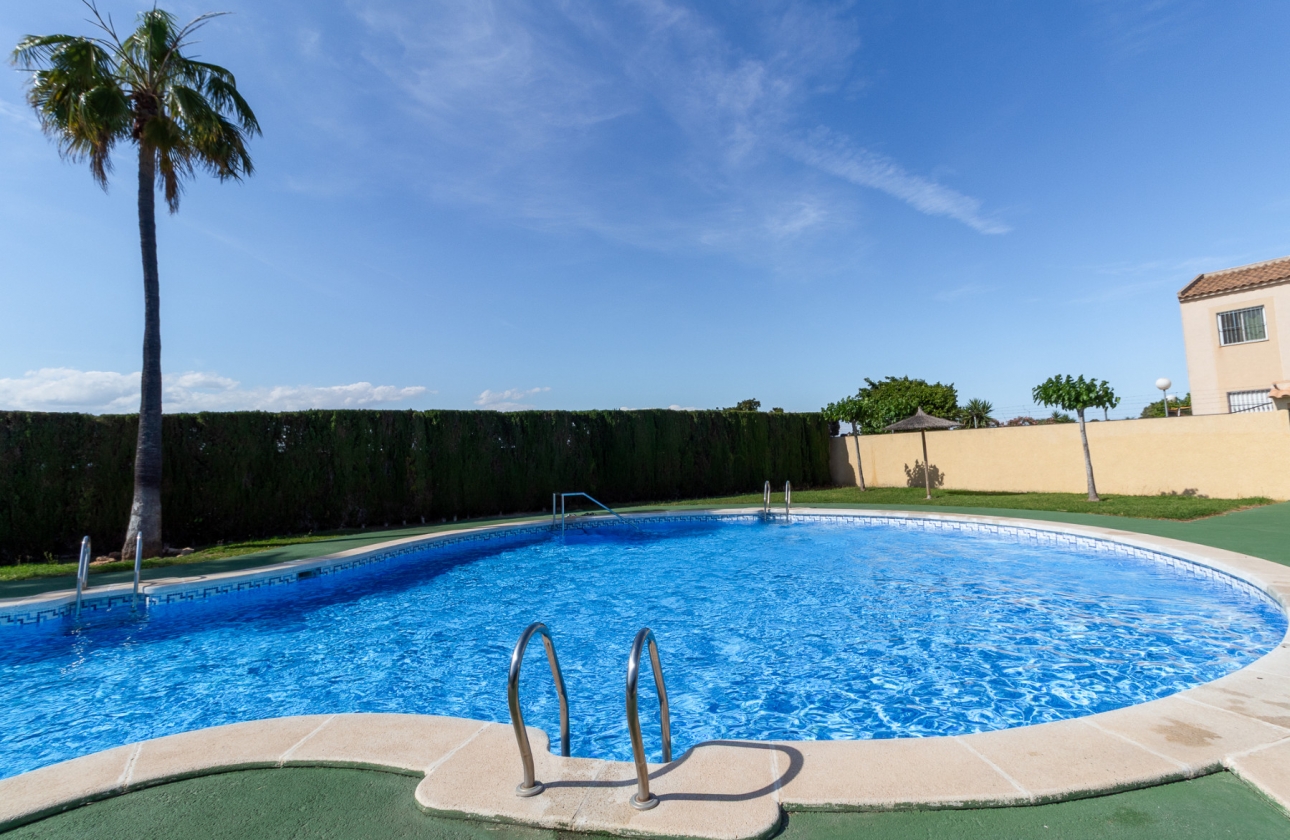 Rynek wtórny - Apartament - Torrevieja - San Luis