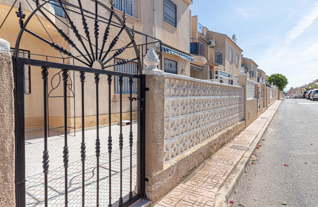 Rynek wtórny - Apartament - Torrevieja - San Luis