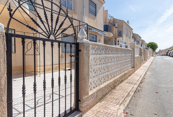 Rynek wtórny - Apartament - Torrevieja - San Luis