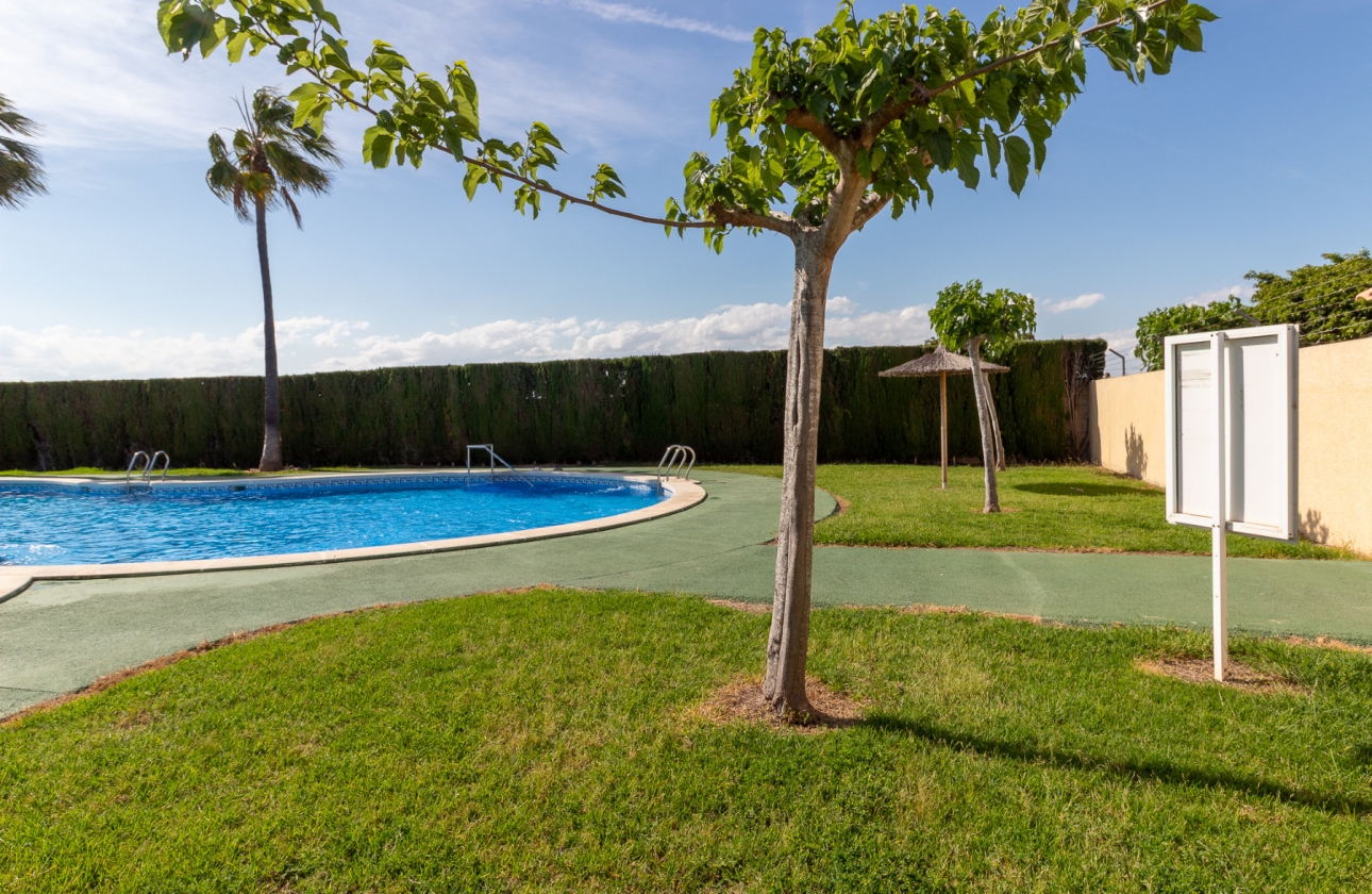 Rynek wtórny - Apartament - Torrevieja - San Luis