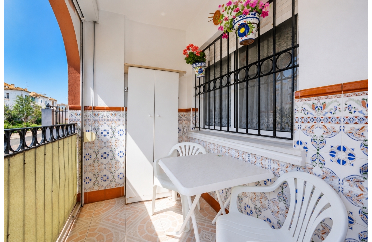 Rynek wtórny - Bungalow - Torrevieja - Playa De Los Naufragos