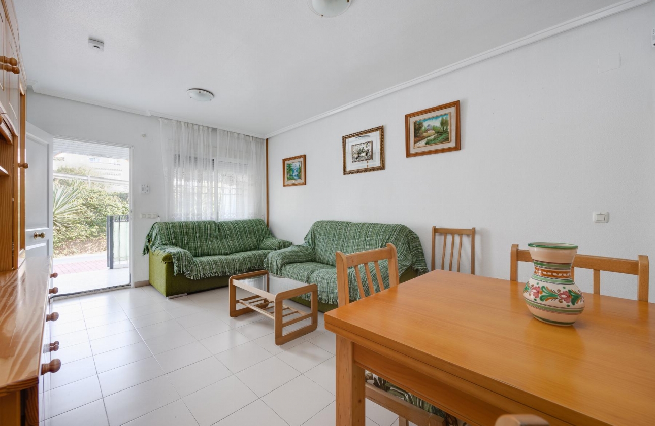 Rynek wtórny - Bungalow - Torrevieja - Playa De Los Naufragos