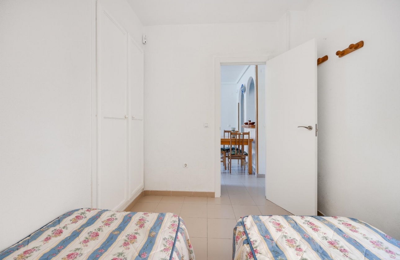 Rynek wtórny - Bungalow - Torrevieja - Playa De Los Naufragos