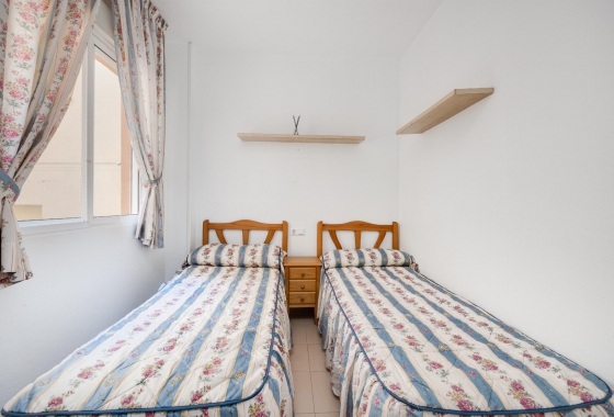 Rynek wtórny - Bungalow - Torrevieja - Playa De Los Naufragos