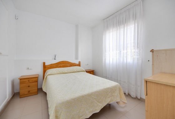 Rynek wtórny - Bungalow - Torrevieja - Playa De Los Naufragos
