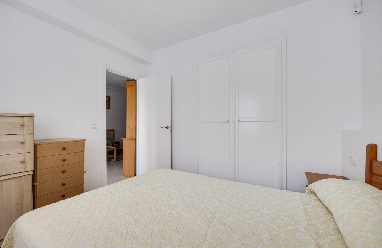 Rynek wtórny - Bungalow - Torrevieja - Playa De Los Naufragos