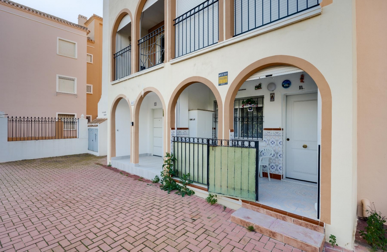 Rynek wtórny - Bungalow - Torrevieja - Playa De Los Naufragos