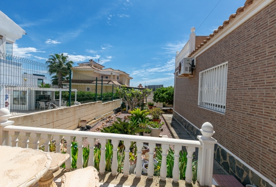 Rynek wtórny - Villa - Orihuela Costa - La Zenia