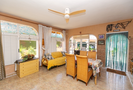 Rynek wtórny - Villa - Orihuela Costa - La Zenia