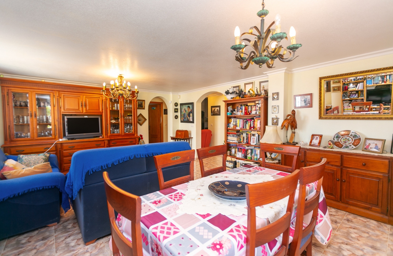 Rynek wtórny - Villa - Orihuela Costa - La Zenia