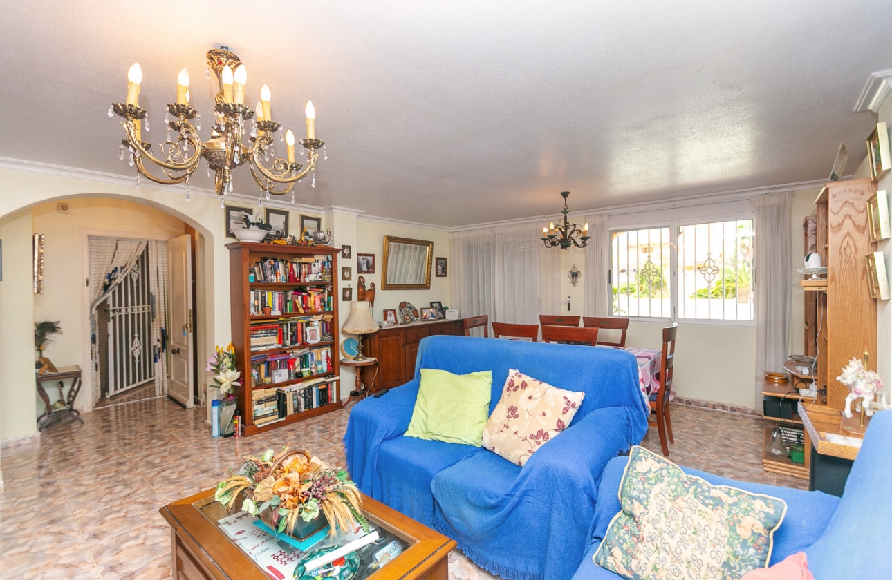 Rynek wtórny - Villa - Orihuela Costa - La Zenia