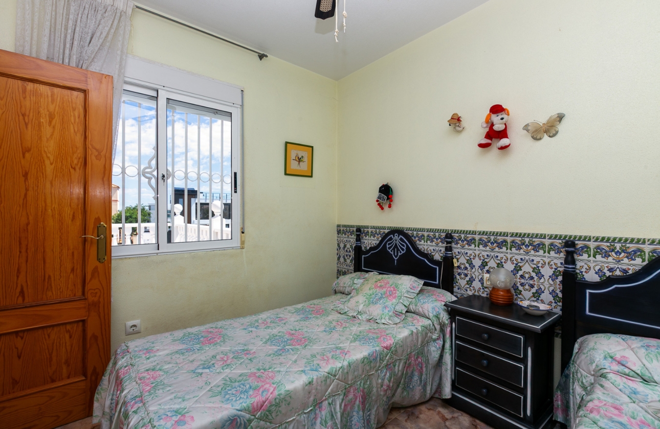 Rynek wtórny - Villa - Orihuela Costa - La Zenia