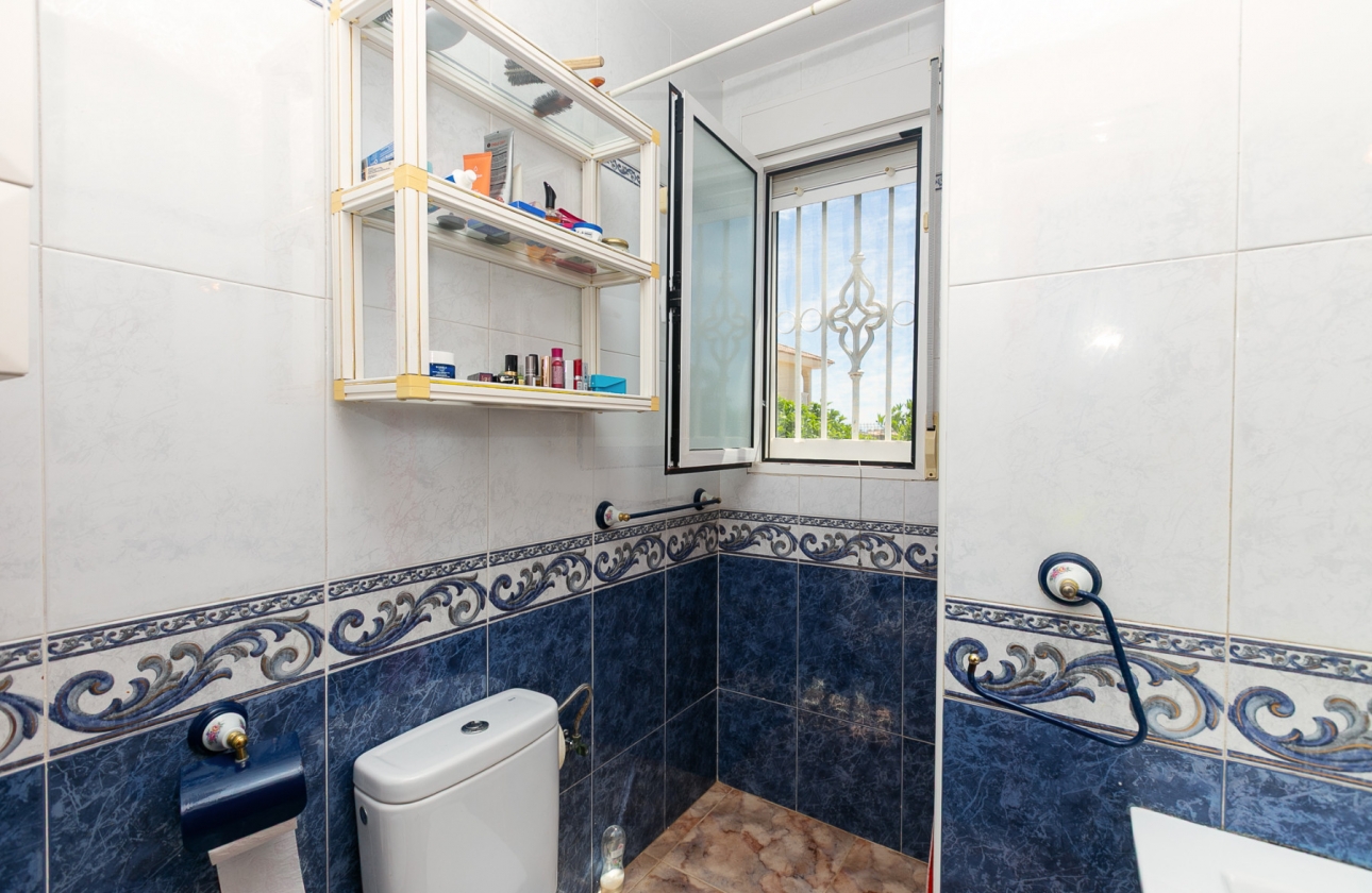Rynek wtórny - Villa - Orihuela Costa - La Zenia